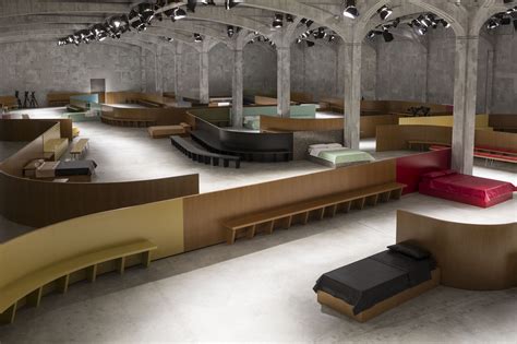 OMA/AMO Designs “Back to Basics” Interior for the Prada